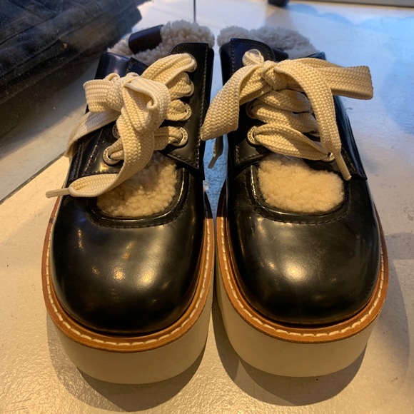 Coach Platform Loafer Mule with Shear Lining - Picture 2 of 7